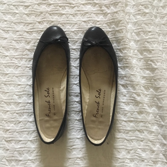french sole black ballet flats